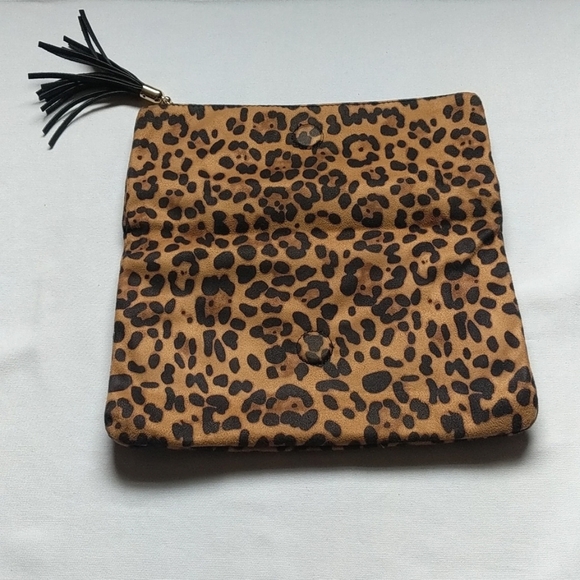 Sole Society Leopard Print Zip Top Foldable Clutch. - Picture 2 of 8